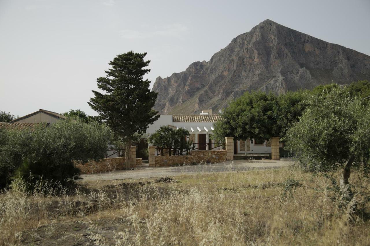 הוילה קוסטונאצ'י Antico Casale Sul Mare מראה חיצוני תמונה