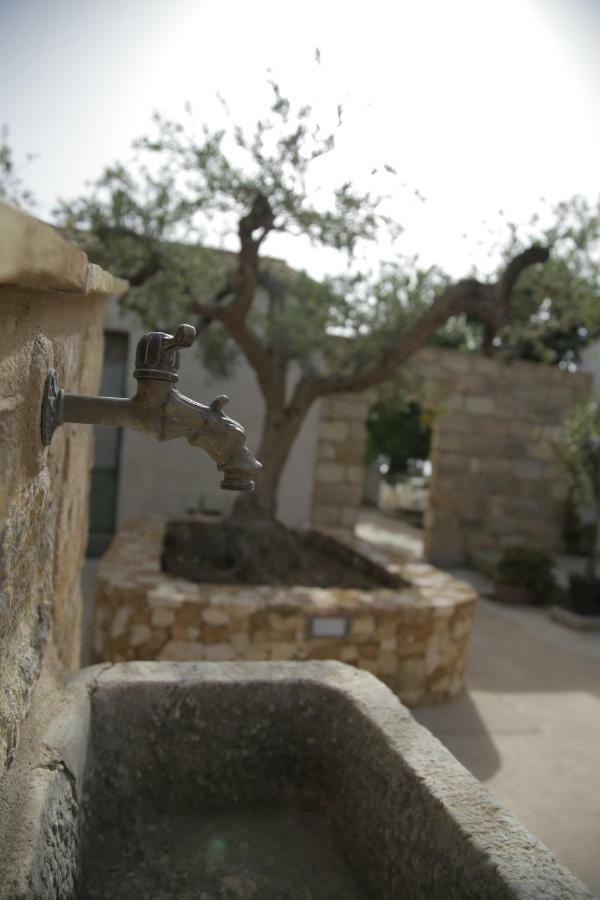 הוילה קוסטונאצ'י Antico Casale Sul Mare מראה חיצוני תמונה