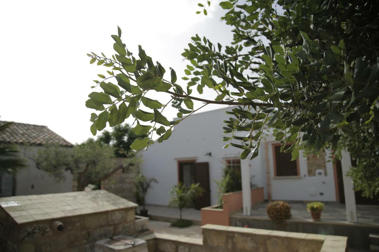 הוילה קוסטונאצ'י Antico Casale Sul Mare מראה חיצוני תמונה