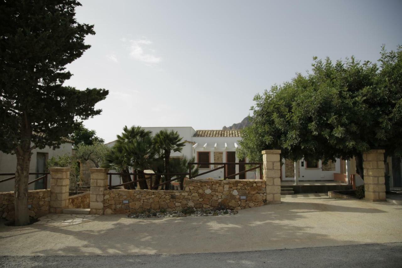 הוילה קוסטונאצ'י Antico Casale Sul Mare מראה חיצוני תמונה