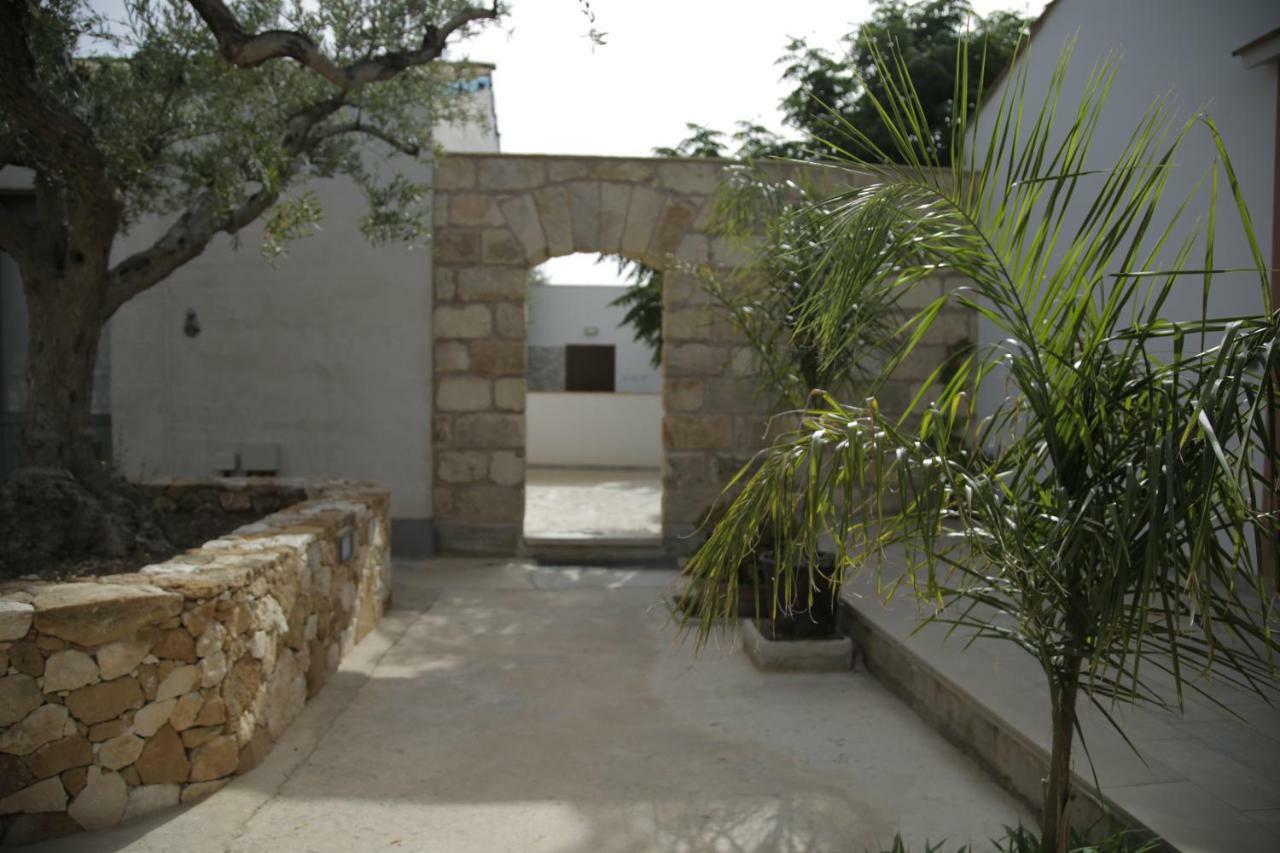 הוילה קוסטונאצ'י Antico Casale Sul Mare מראה חיצוני תמונה